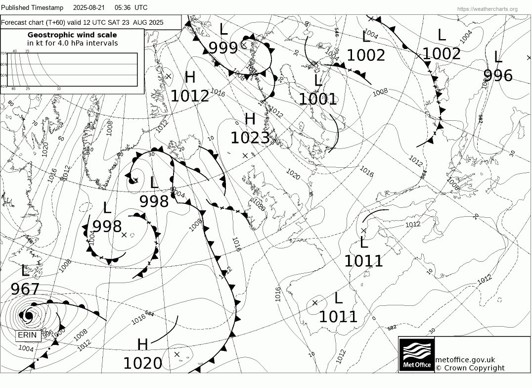 Petagna's tweet image. Hurricane evolution is fascinating

@NHC_Atlantic expecting #HurricaneErin to undergo extratropical transition Saturday morning

As shown by GFS by then the storm has started interacting with the jetstream..cold air from the N mixes into the system, &amp;amp; it forms weather fronts