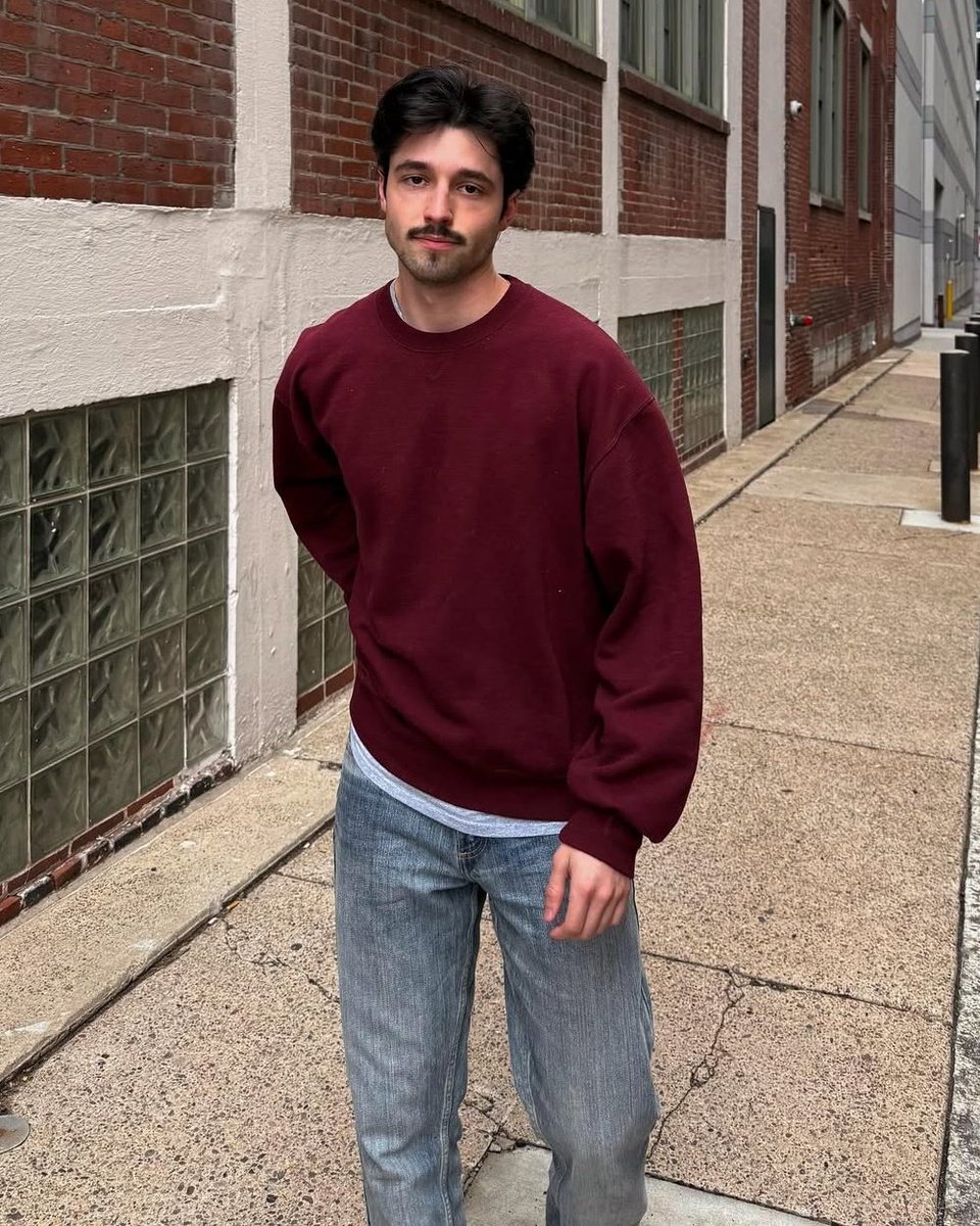 DANCERB0Y_'s tweet photo. Modelando por aí... https://t.co/EMSGSGsXxD