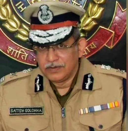 तिहाड़ जेल के महानिदेशक और 1992 बैच के AGMUT कैडर के IPS अधिकारी श्री सतीश गोलचा को दिल्ली पुलिस का नया कमिश्नर नियुक्त किया गया। गोलचा साहब को हार्दिक बधाई एवं शुभकामनाएं!
#SavdhanPoliceManchParHai <a href="/DelhiPolice/">Delhi Police</a>