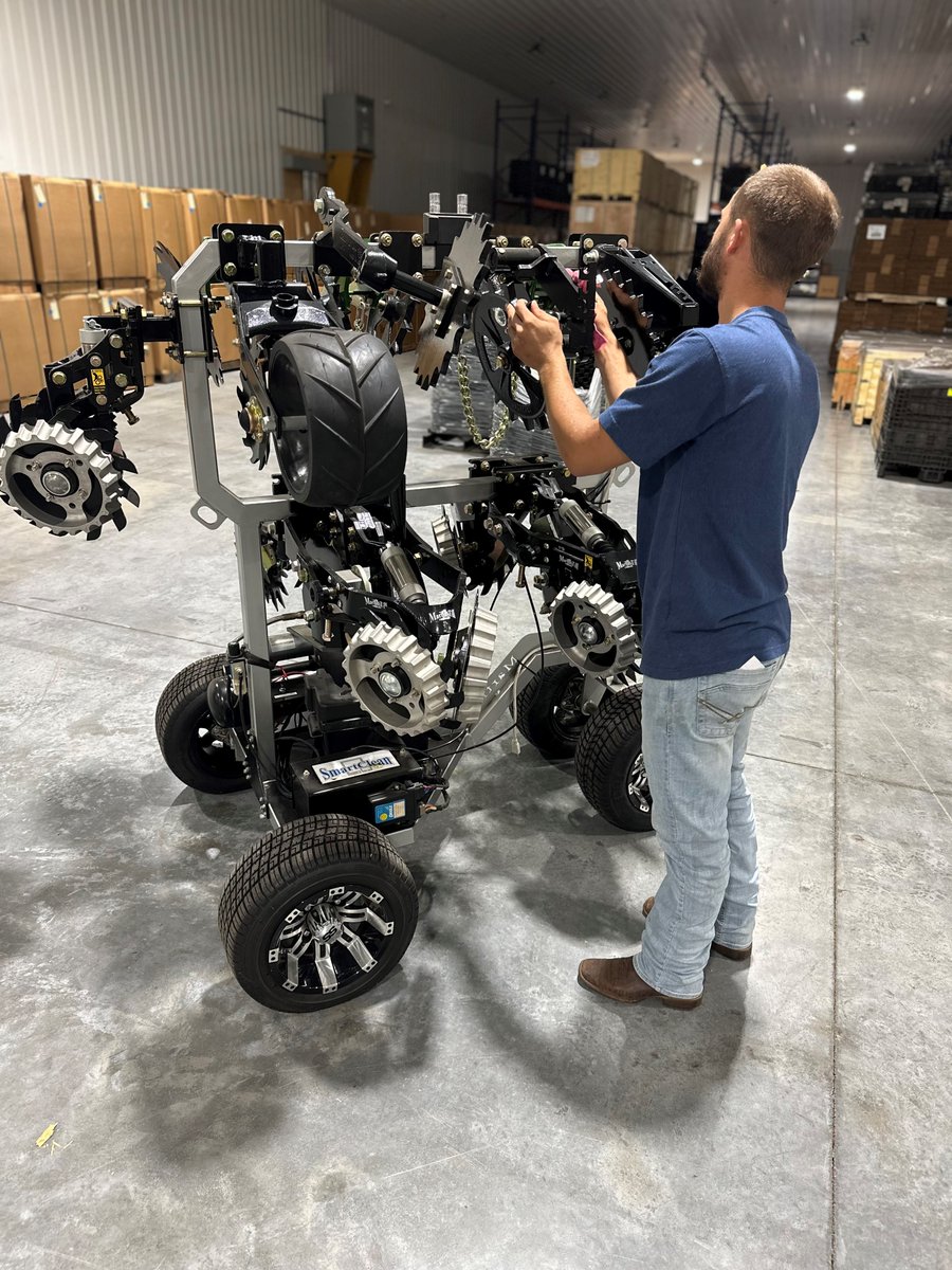 The Martin-Till crew is in full gear — tightening bolts, checking details, and making sure every piece of equipment is ready to shine at the @2025 Farm Progress Show .
We’ve got brand-new product releases that will change the way you think about residue management and precision