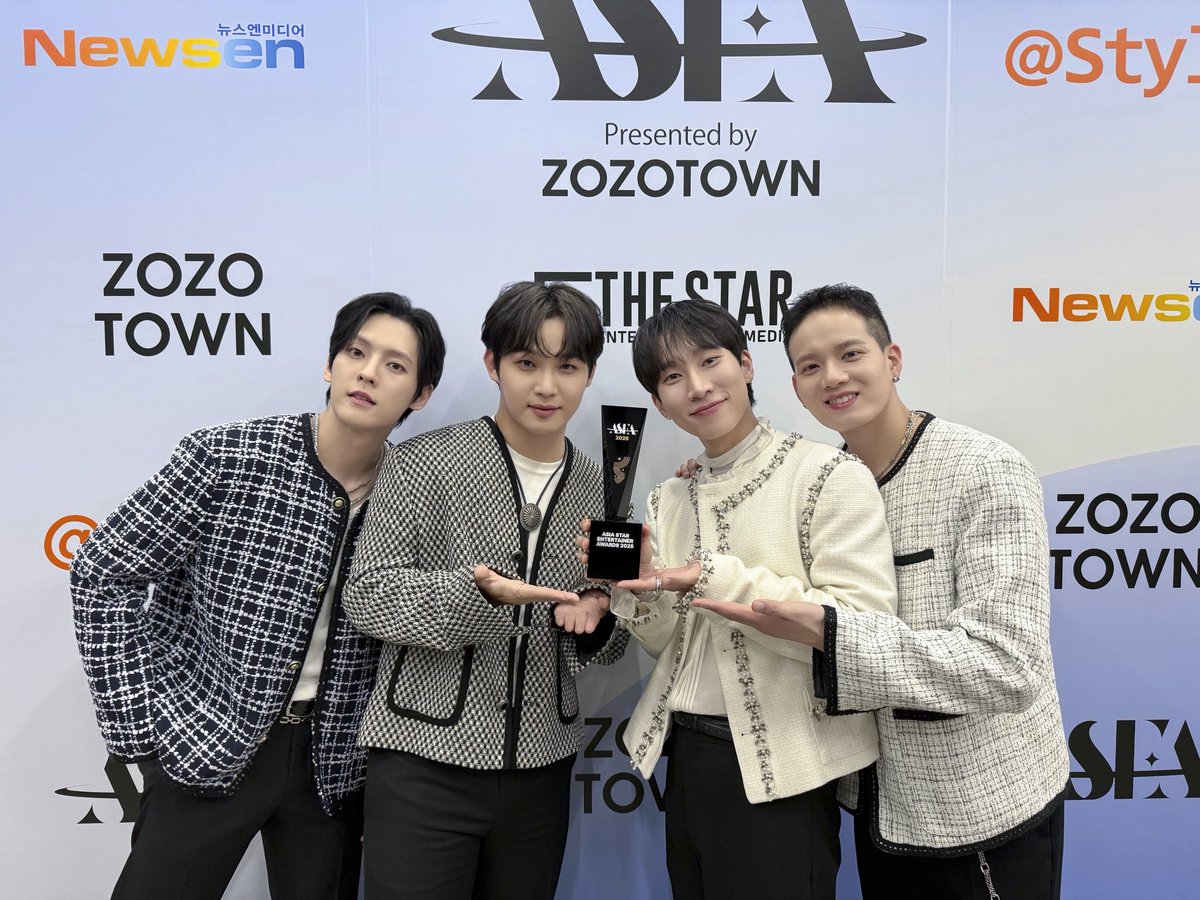 fluffyballYT's tweet photo. BTOB Awards in 2025 (as of August)

🏆 Vocal Group of The Year Grand Prize
— Supersound Festival Macau 2024

🏆 Special K-pop Award
— 34th Seoul Music Awards

🏆 Best Vocal Group
— Asia Star Entertainer Awards 2025

🏆 Listener's Choice
— K-World Dream Awards 2025 https://t.co/uIwe83r5xM