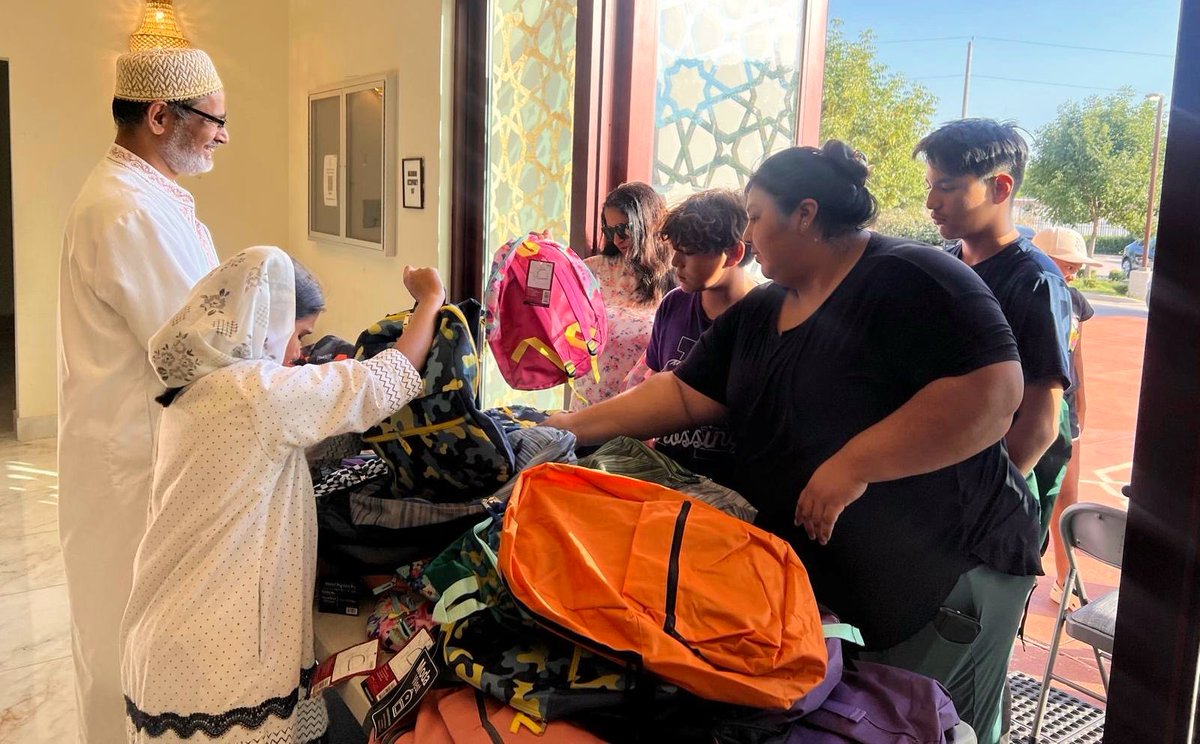 The Dawoodi Bohras of USA 🇺🇸 (@bohras_usa) on Twitter photo Students across @cityofmckinney, Plano, Allen, Frisco, Prosper and Lovejoy received 127 backpacks, packed and delivered with care by young #DawoodiBohra #CollinCounty volunteers under <a href="/ProjectRiseDB/">Project Rise</a>.
Wishing every student a great start to the new school year! Students across @cityofmckinney, Plano, Allen, Frisco, Prosper and Lovejoy received 127 backpacks, packed and delivered with care by young #DawoodiBohra #CollinCounty volunteers under <a href="/ProjectRiseDB/">Project Rise</a>.
Wishing every student a great start to the new school year!