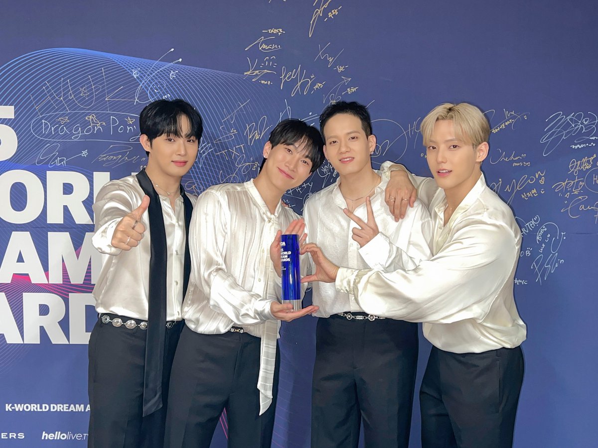 fluffyballYT's tweet photo. BTOB Awards in 2025 (as of August)

🏆 Vocal Group of The Year Grand Prize
— Supersound Festival Macau 2024

🏆 Special K-pop Award
— 34th Seoul Music Awards

🏆 Best Vocal Group
— Asia Star Entertainer Awards 2025

🏆 Listener's Choice
— K-World Dream Awards 2025 https://t.co/uIwe83r5xM