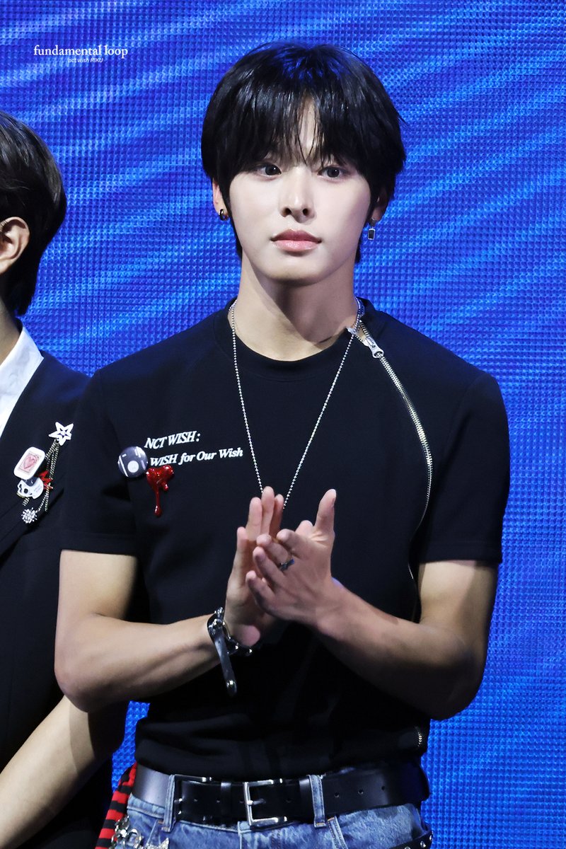 𝐟𝐮𝐧𝐝𝐚𝐦𝐞𝐧𝐭𝐚𝐥 𝐥𝐨𝐨𝐩 tweet media