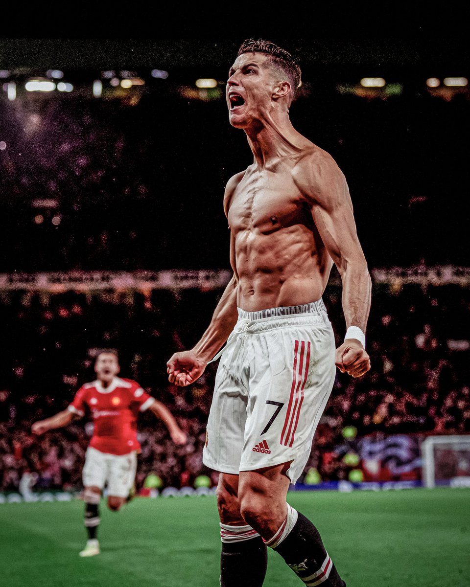 footballontnt's tweet photo. When a 36-year-old Cristiano Ronaldo came back to Man United and did this:

🏆 Most Premier League POTM awards
🏆 Most Man United POTM awards
🏆 Man United’s POTY
⚽️ Man United’s top scorer 
⚽️ Man United’s Goal of the Season 
👤 Included in Premier League Team of the Year https://t.co/1WjQyWzygY