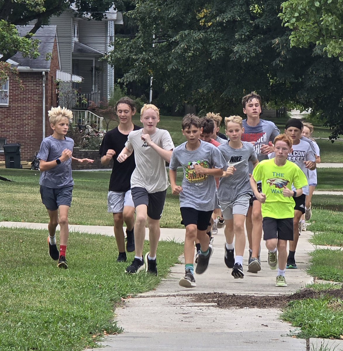 emseaglescc's tweet photo. What a wonderful morning for a run! The kids enjoyed running through the streets of Pemberville! 

Thanks again to Kelsey Rollins for use of the pool! 🤿 And Harper for getting up to be the Lifeguard on duty! 🛟 

Check out the Album for additional pics! #emscc2025 https://t.co/FLsrrFK3Ai