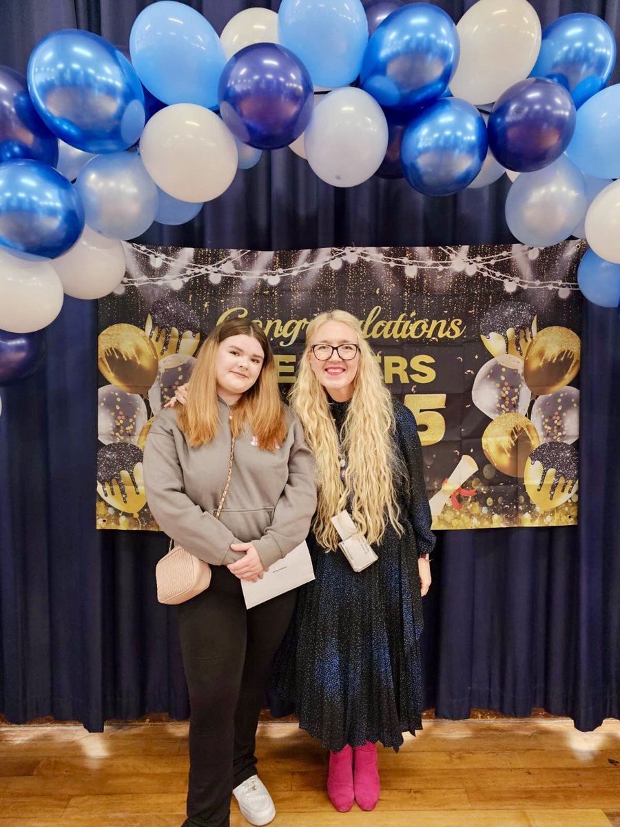 FourDwellings's tweet photo. What a joyful day! We are so proud of our Year 11s! 🩵💙 @LiftSchools #gcseresultsday2025 https://t.co/l1Gqb1CjgQ