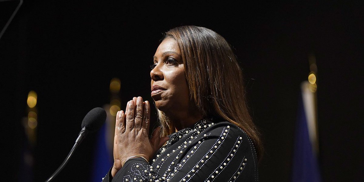 johnrobertsFox's tweet image. Huge win for @realDonaldTrump in a NY Appeals court.  The court threw out the $364 million fraud penalty in Letitia James civil case