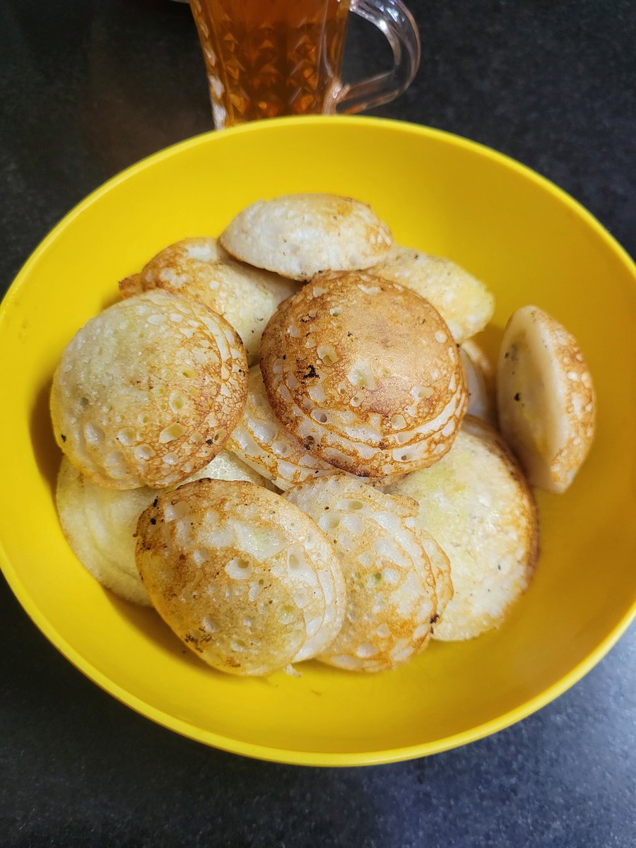 jogakhichudi's tweet photo. The masala dosa leftover snack turned out to be a fun yummy bite 🤤😋 Chutney to main waise hi super achhi banati hoon 😌👌
#jogacooks https://t.co/cZzKhgKBFN