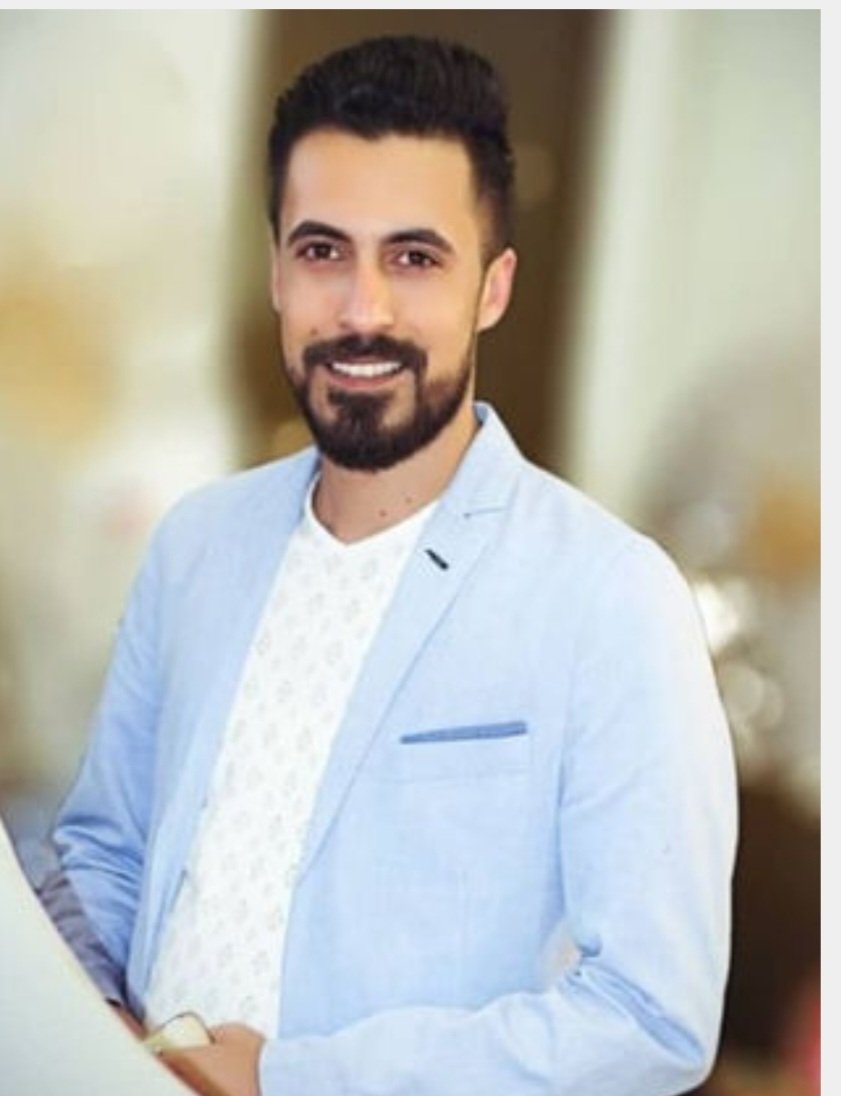 الدرزي شادي كيوان هو صاحب فكرة لوحات السخرية الدرامية من مجزرة الكيماوي في غوطة دمشق  في مسلسل كونتاك 

#سوريا #مجزرة_الكيماوي