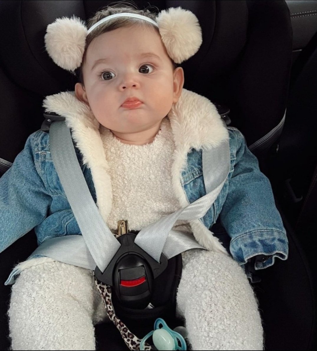 Hello everyone ,,, My FIRST TWEET 😁🫣🫣
Finally joined श्री elon musk सिंह चौहान का ग्रह " X " 😜😜
हम बेरोजगार #Kittu_Baba 🧏🏻‍♀️