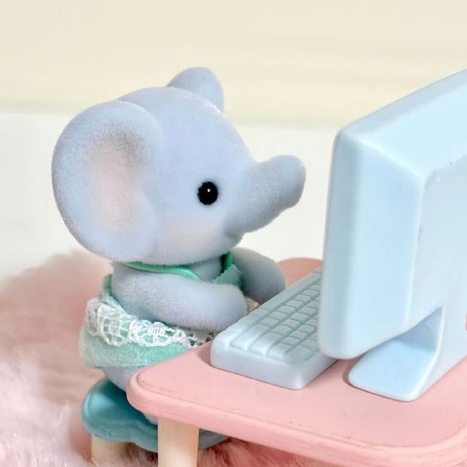 Watch clare's leaked NSFW photo on TwXstars