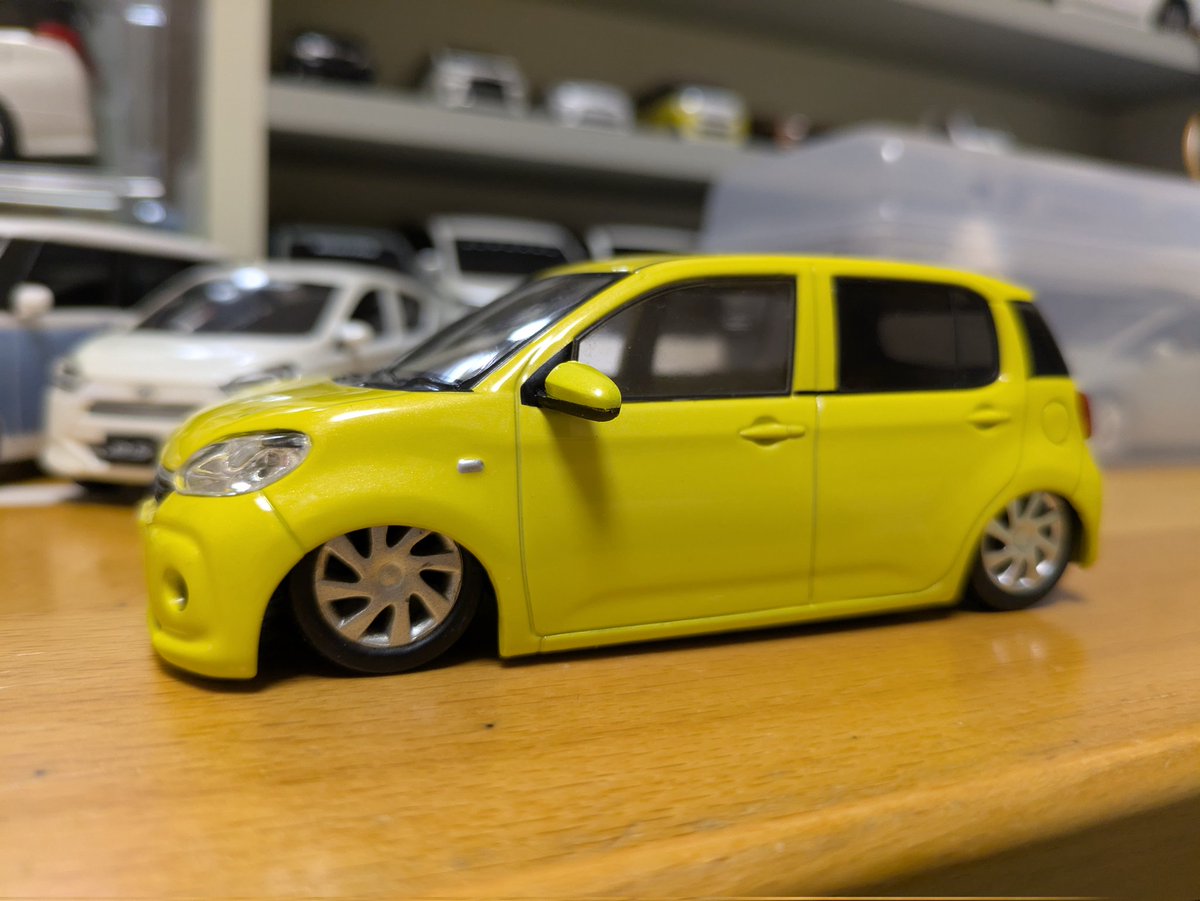 たまにまじでこんぐらい低い車いる