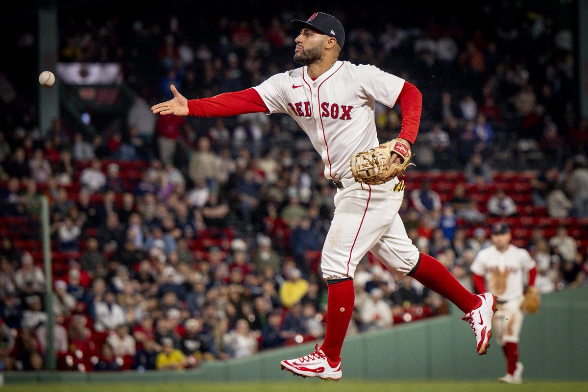 BostonStrong_34's tweet photo. Abraham Toro has been DFA’d. 

Via: @jcmccaffrey https://t.co/7TNBUFNulL