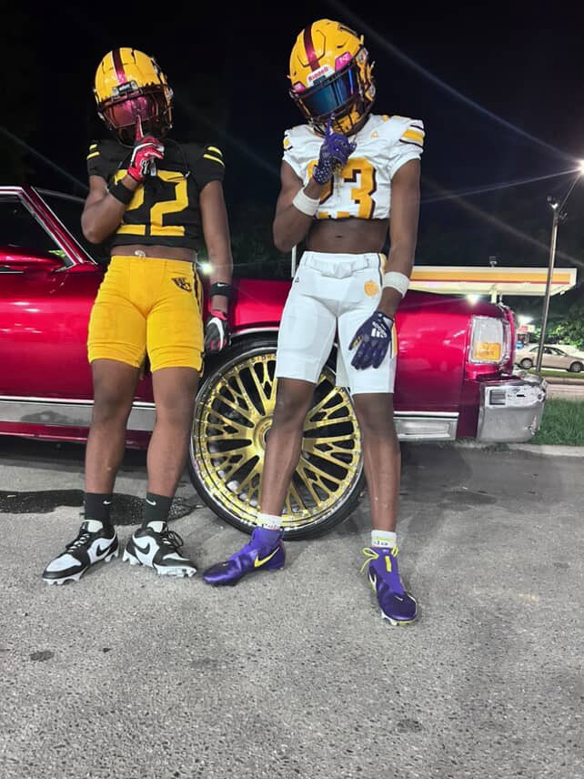 d1_sinxere's tweet photo. Lit media day, now it’s time to grind and stay on top… see ya 8/22 GO TIME 💯 https://t.co/DpaeIngKpp