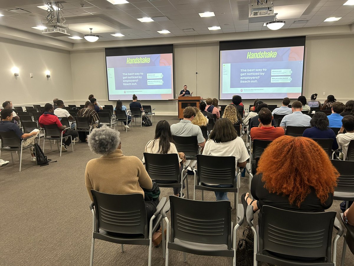 It’s great to welcome all the new graduate students to University of Mississippi through the Graduate School’s Orientation event!! <a href="/UnivMSGraduate/">University of Mississippi Graduate School</a>