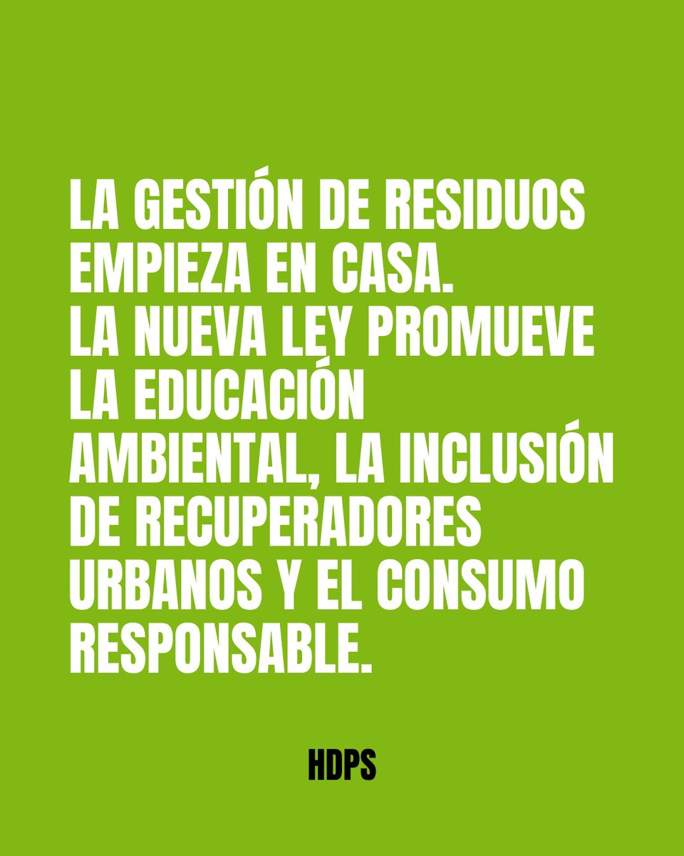 La gestión de residuos empieza en casa. ♻️

La nueva ley promueve la educación ambiental, la inclusión de recuperadores urbanos y el consumo responsable.

Con tu compromiso, Mendoza será una provincia más limpia y sustentable.