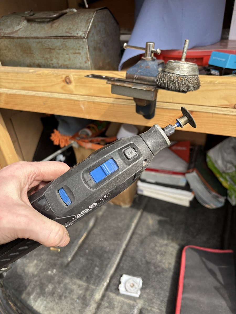 A bit of luck keep adjustments a good cleanup fitted and customer now very happy with minimal fuss and minimal cost Be wise phone Keywise #locksmith #emergencylocksmith @independent #locallocksmith keywise.net