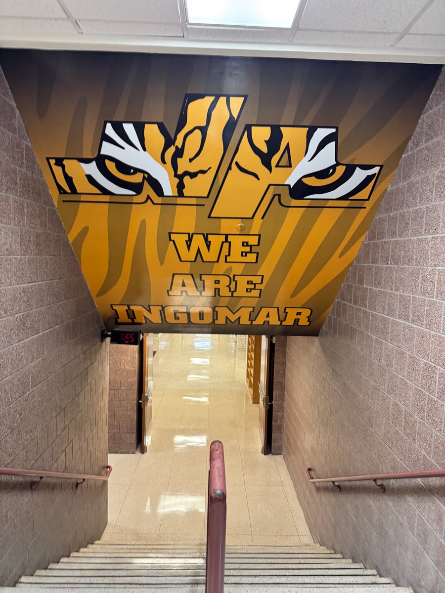 SparkSigns's tweet image. Thanks to North Allegheny Ingomar Middle School for having us install vinyl graphics throughout the school! A great way to bring spirit &amp;amp; energy to the space. Best of luck this year!

👉 sparksigns.com

#spark #sparksigns #vinylgraphics #schoolsignage #NorthAllegheny