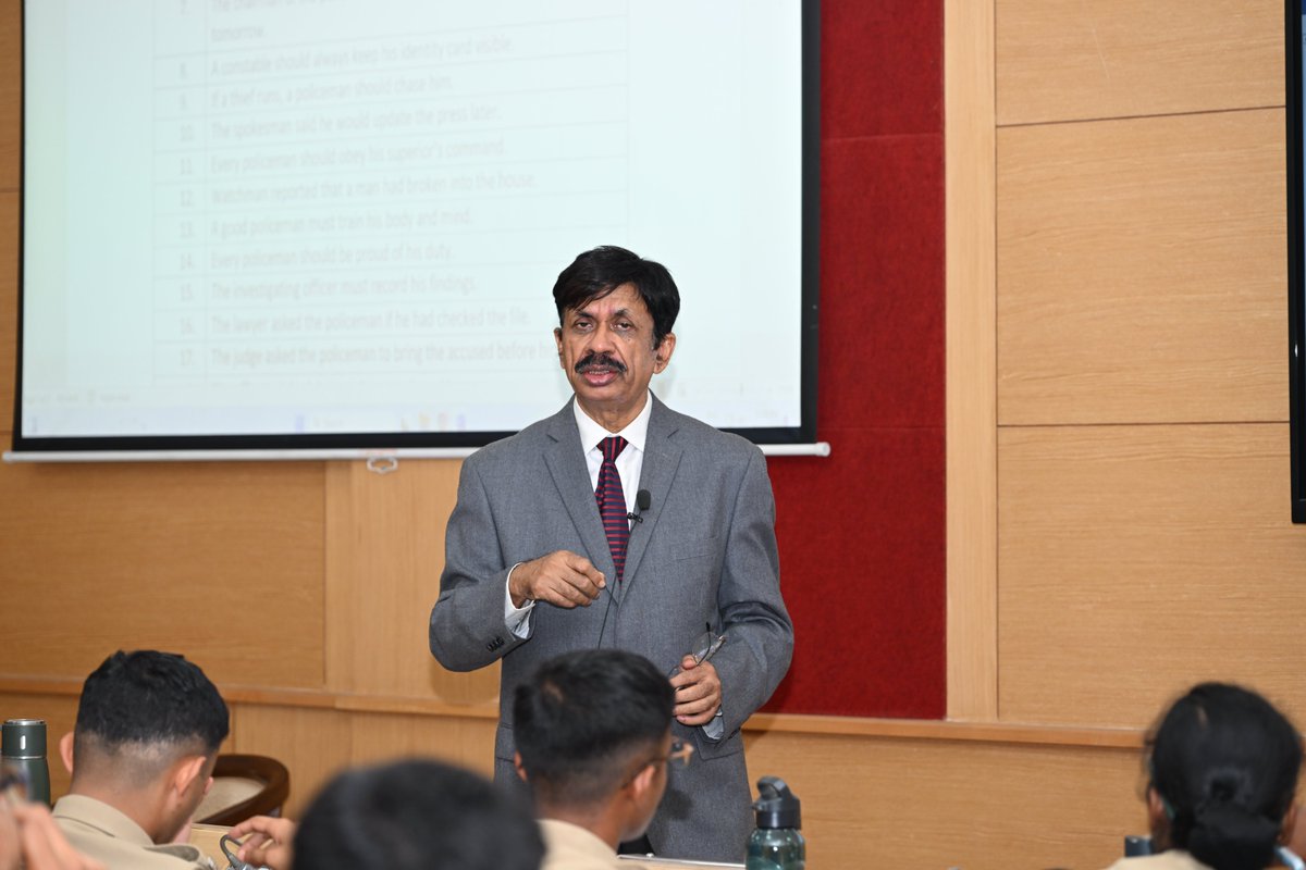 abhayips86's tweet photo. I had twelve (4x3) training sessions with #77RR of #IPS at @svpnpahyd during last 4 days.

 Trainees  were enthusiastic and inquisitive. I learnt more than taught.Always a pleasure to be at @svpnpahyd .

Fondly remembering very dear  #70RR n #71RR of IPS. https://t.co/GfWDIDDoGS