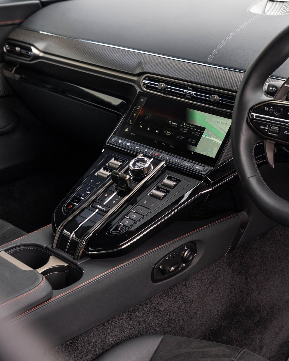 Aston Martin London tweet media