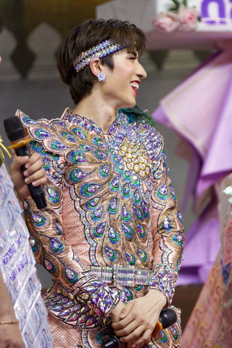 200825 พี่พระเอกลิเกมานี่มา😉

#PERSES_ห้ามขยับจับนะXศรรามน้ำเพชร
#PERSES_TH #JUNG_PERSES