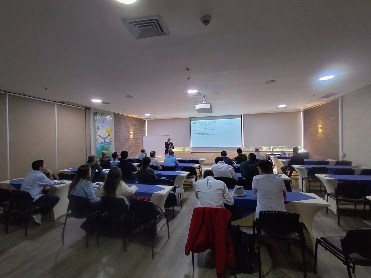 cienzia_ing's tweet photo. Participando en el lanzamiento de los documentos técnicos AIS 701-24 y 702-24 de la Asociación Colombiana de Ingeniería Sísmica 🏢🏥 https://t.co/uR1V7Zc0f9