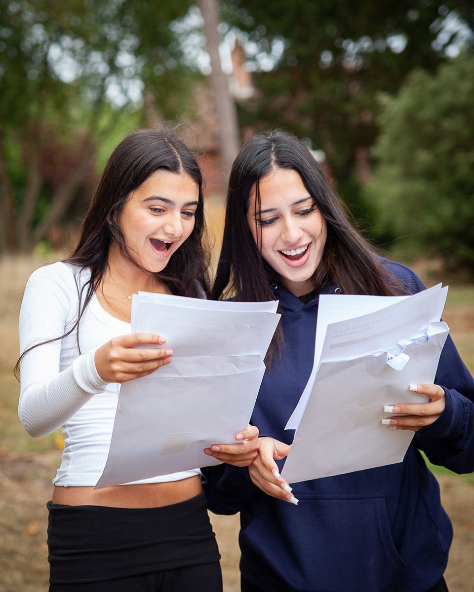 St Margaret's School tweet media