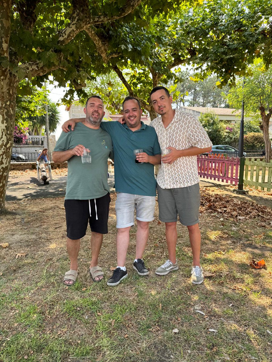 Lo que el fs unió....<a href="/FranRequena6/">Fran Requena</a> <a href="/DrSlum8/">Diego</a>