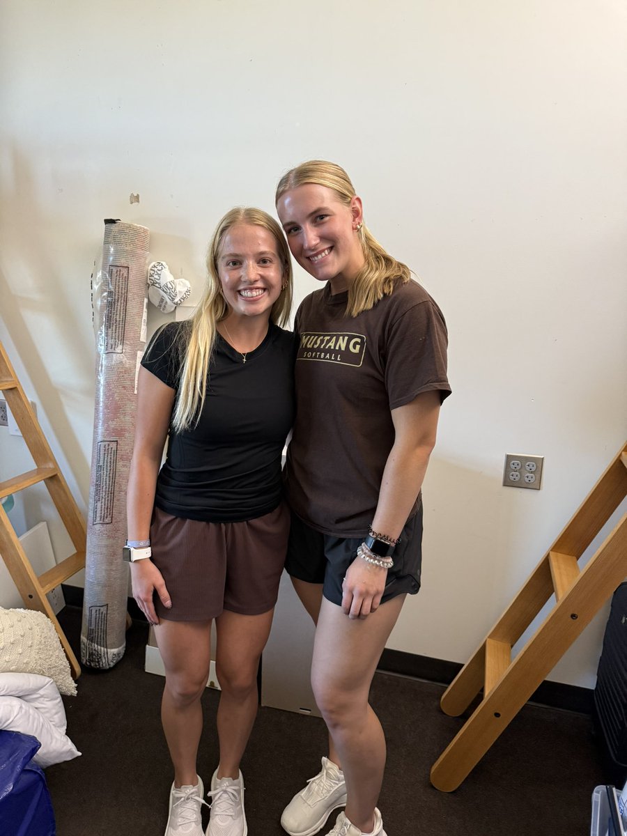 SMSU Softball tweet media
