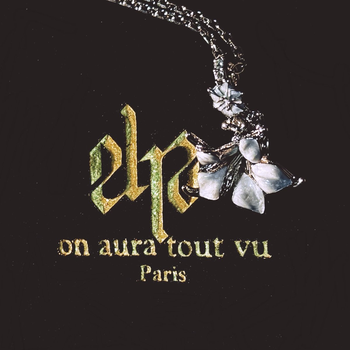 lonelyfishcat's tweet photo. EHz.Z x On Aura Tout Vu
曼陀罗系列  深藻
#EHzZ #Onauratoutvu #zhangzhehan https://t.co/QpY2Y24amY