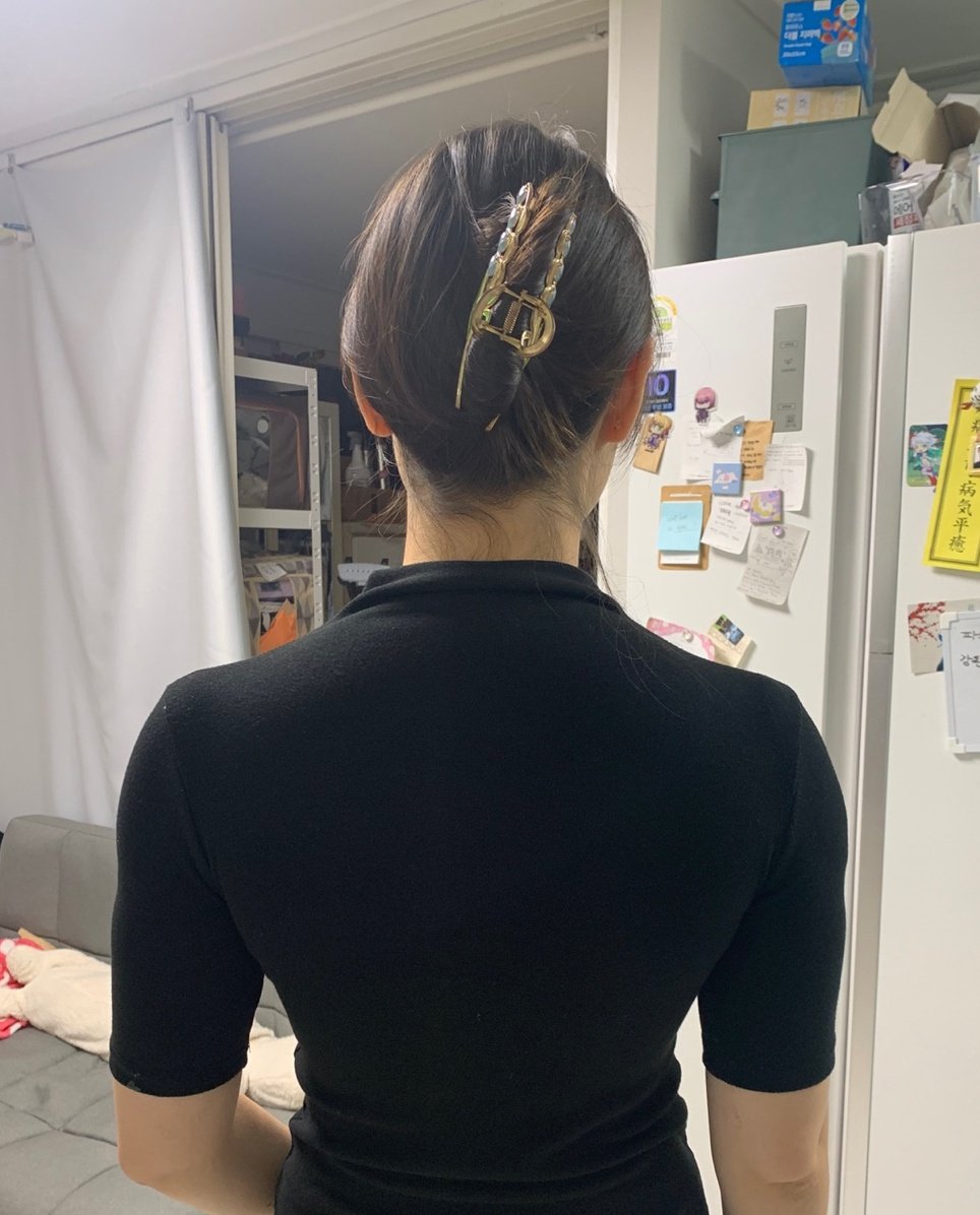 사실 코스어들 사이에서 누브라를 어깨뽕으로 쓰면 효과가 좋다는 이야기를 듣고 드디어 시험해봤는데요ㅋㅋㅋㅋㅋㅋㅋㅋㅋ
ㅋㅋㅋㅋㅋ미친 벌크업ㅋㅋㅋㅋㅋㅋㅋ

&lt;&lt;&lt;&lt;&lt;부착 전                    부착후&gt;&gt;&gt;&gt;&gt;&gt;