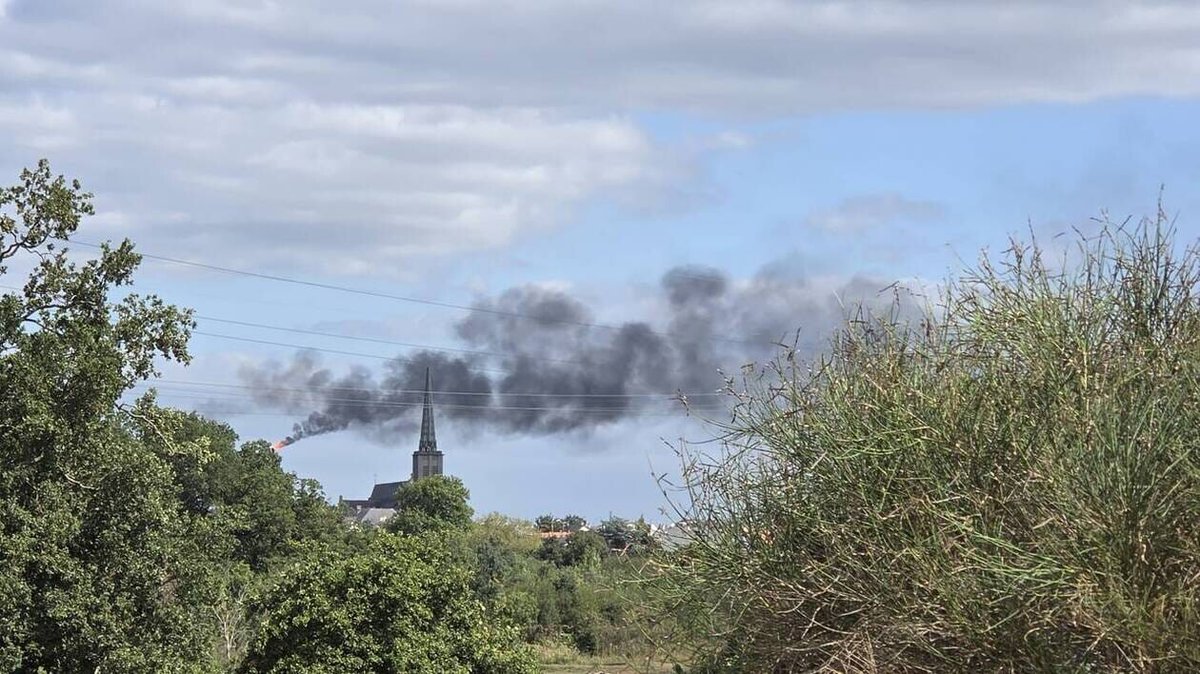 Un feu s’est déclaré à la raffinerie TotalEnergies de Donges | Presse Océan
➡️ l.ouest-france.fr/MQtl
#Nantes