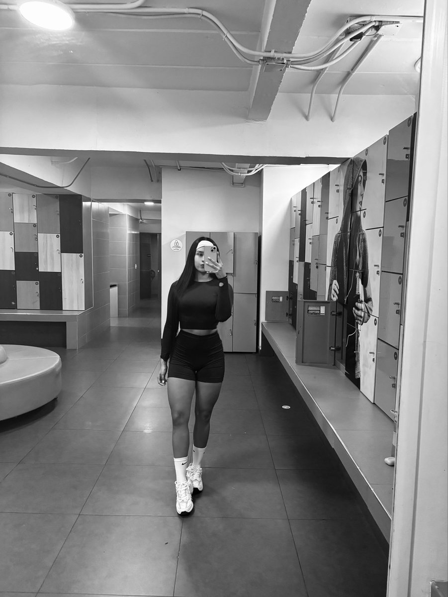 sofiaml12_'s tweet photo. 💪🏻 https://t.co/s6MUPbRvHi
