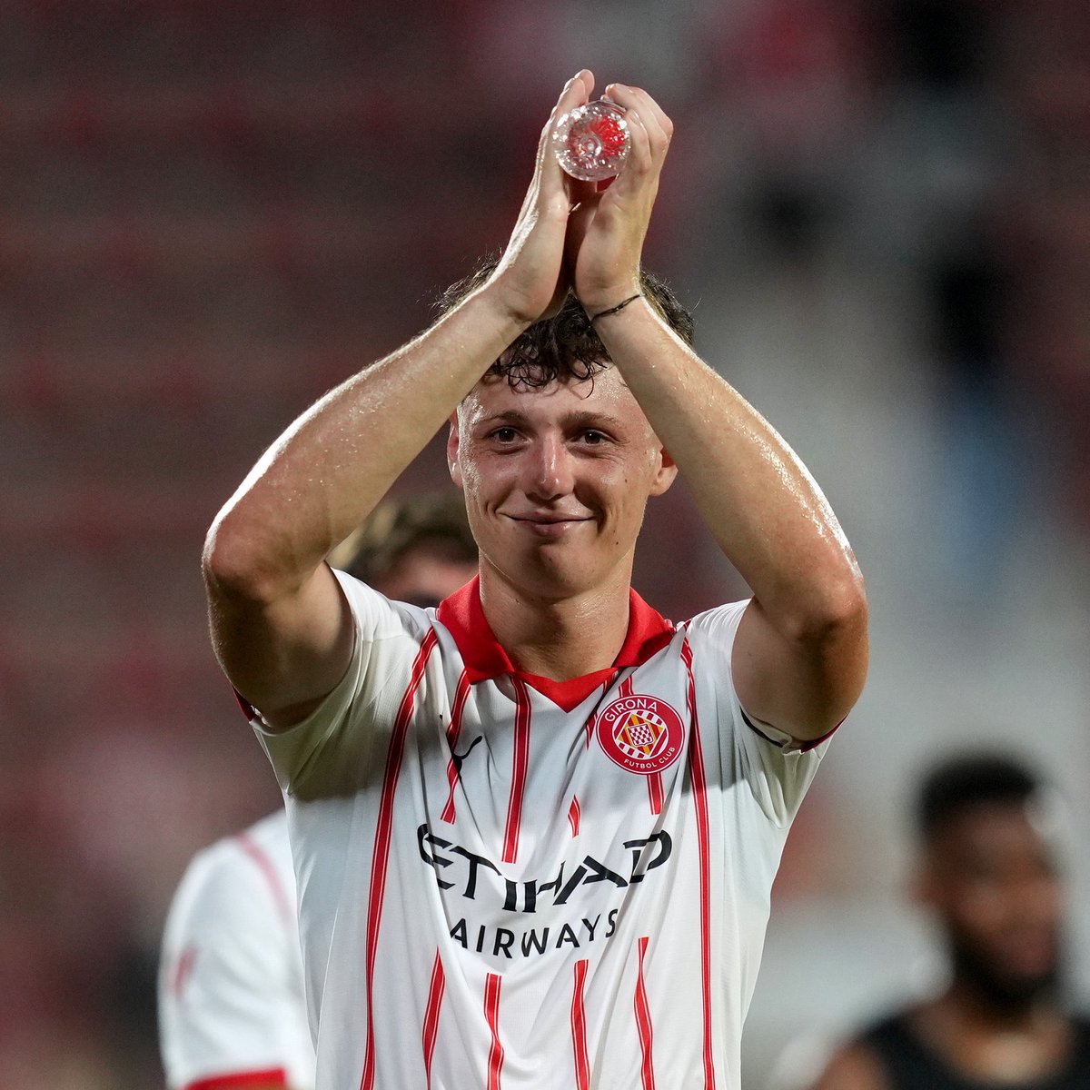 FabrizioRomano's tweet image. 🚨🐺 Wolves are closing in on deal to sign Ladislav Krejci from Girona for fee over €30m.

Agreement almost sealed, final details and then here we go. 🟠⚫️