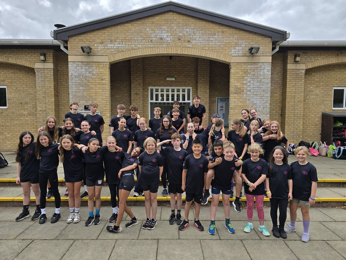 StNeotsSwimClub's tweet photo. We present the 2025 St Neots Swans Swim Camp posse. 

A sensible pic ... and a more relaxed pic! 😆

@KimboltonSchool | @Cambs_ASA | @stneotscouncil | @blackcatsport | @huntspost https://t.co/jdWP8Ox2Vs