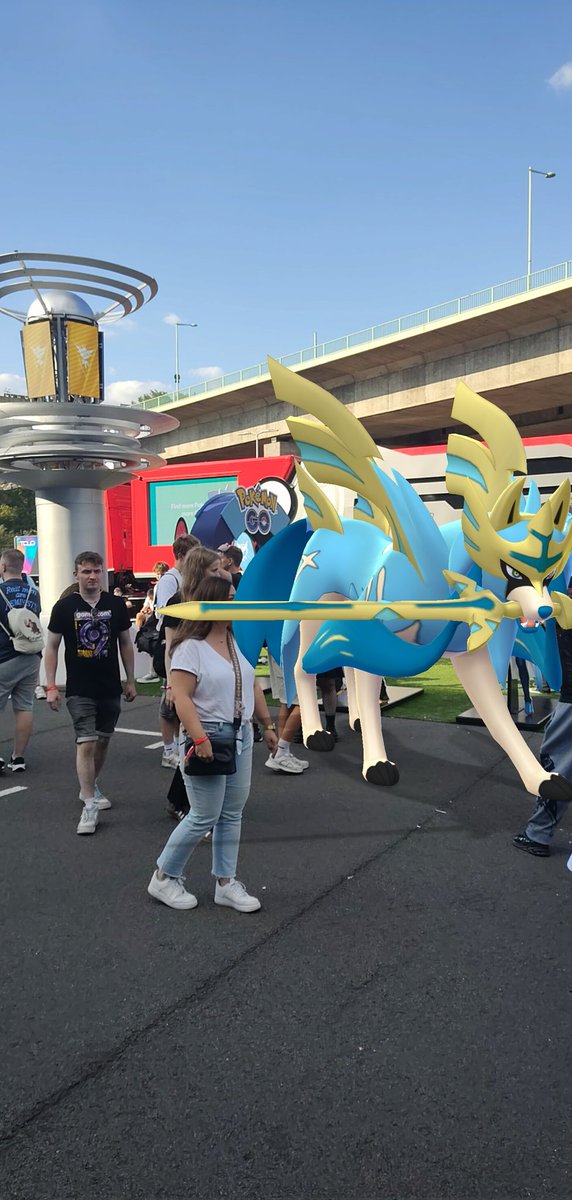 Irgendwie sind wir hier gelandet. 👀

#PokemonGORoadTrip #Gamescom2025