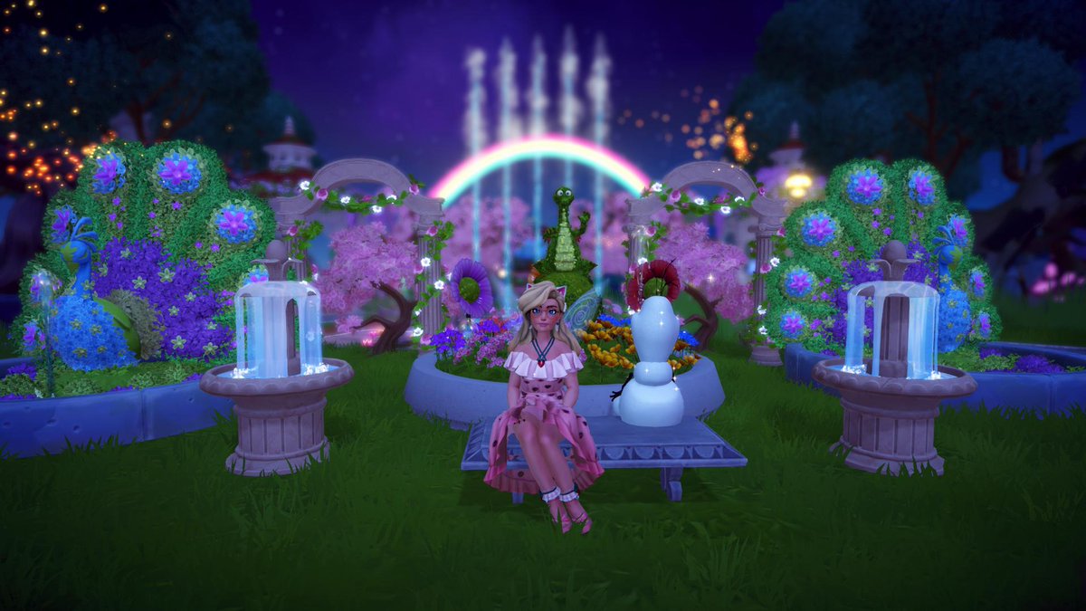 WisteriaRot's tweet photo. https://t.co/Q8U8ofORLZ Back at fundraising for college #classes and #books Come in and support me <3 #disneydreamlight #livenow #twitch #cozygamer #college #collegeclass #fasfa #awaitingfasfa @Twitch @DisneyDLV @Disney @WaltDisneyCo https://t.co/oAC4r9oLxK