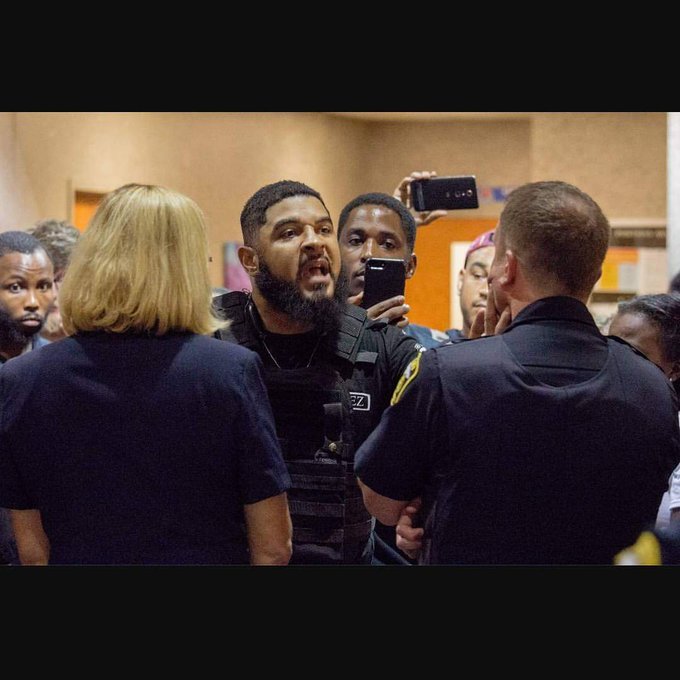 Watch Schwackman's leaked NSFW photo on TwXstars