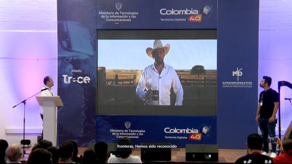 <a href="/CarinaMurciaY/">Carina Murcia Yela</a> <a href="/Ministerio_TIC/">Ministerio TIC</a> <a href="/Col4punto0/">Colombia 4.0</a> <a href="/JulianRMolinaG/">Julián Molina Gómez</a> En <a href="/Col4punto0/">Colombia 4.0</a> más de 30 expertos compartirán sobre #IA, animación, videojuegos, #AgroTec, #EduTec, TurismoTec, drones, robótica y emprendimiento digital. 💡 
Todo lo mejor de la tecnología hoy y mañana, 21 y 22 de agosto. Conéctate aquí:👉web.facebook.com/col4punto0/vid… #Col40