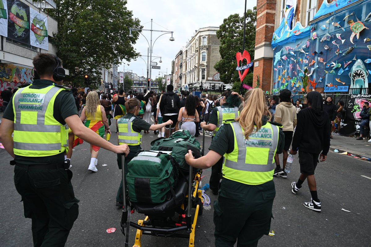 London Ambulance Service tweet media