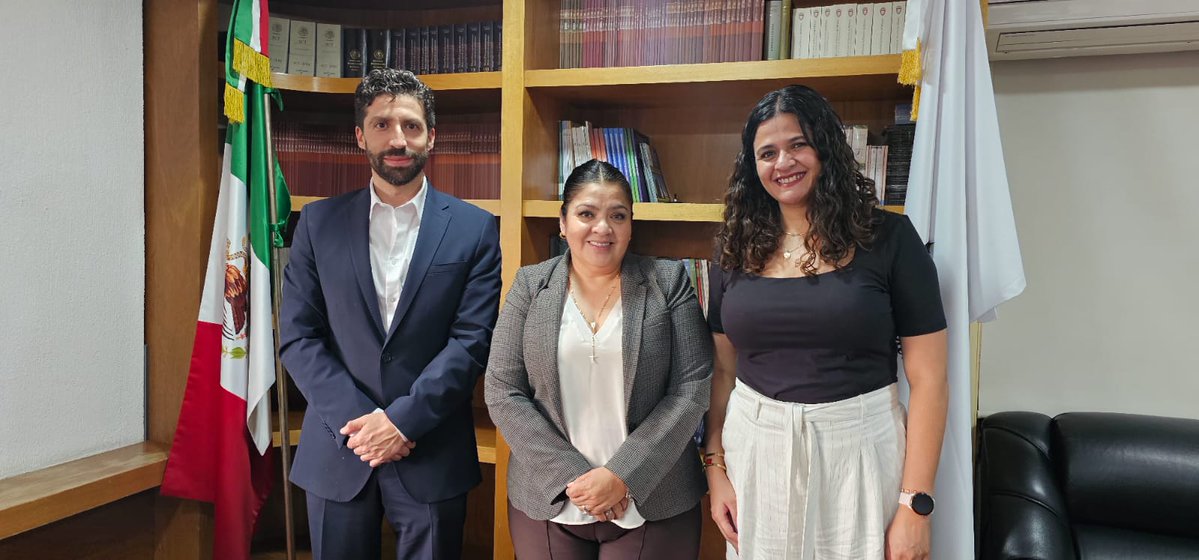 Gabriel Tamariz (@gabriel_tamariz) on Twitter photo Conversamos con <a href="/nestora_salgado/">Nestora Salgado</a>, encargada de la 3a Visitaduría Gral. de la <a href="/CNDH/">CNDH en México</a>, sobre #ReinserciónMX y la importancia de garantizar los derechos humanos laborales de las personas privadas de la libertad. Seguiremos hasta lograrlo en todo el país. Conversamos con <a href="/nestora_salgado/">Nestora Salgado</a>, encargada de la 3a Visitaduría Gral. de la <a href="/CNDH/">CNDH en México</a>, sobre #ReinserciónMX y la importancia de garantizar los derechos humanos laborales de las personas privadas de la libertad. Seguiremos hasta lograrlo en todo el país.