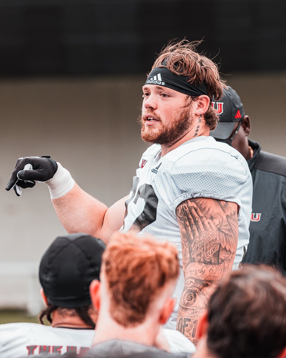 The strongest teams are led from within.🤝

#HuntForOne 🐾 | #TheHardWay 🦴