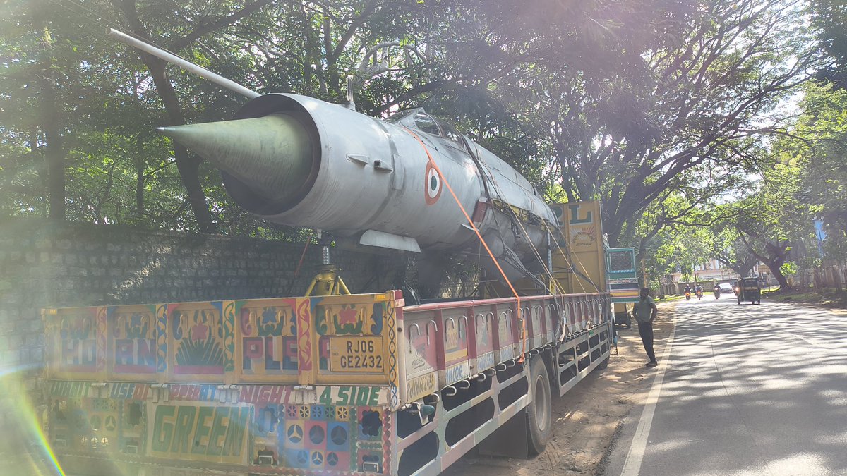 AakashS99's tweet photo. Farewell to a legend, the MiG-21 Bison, that guarded our skies — your legacy will soar on in our hearts. https://t.co/9wOhYv7bnY