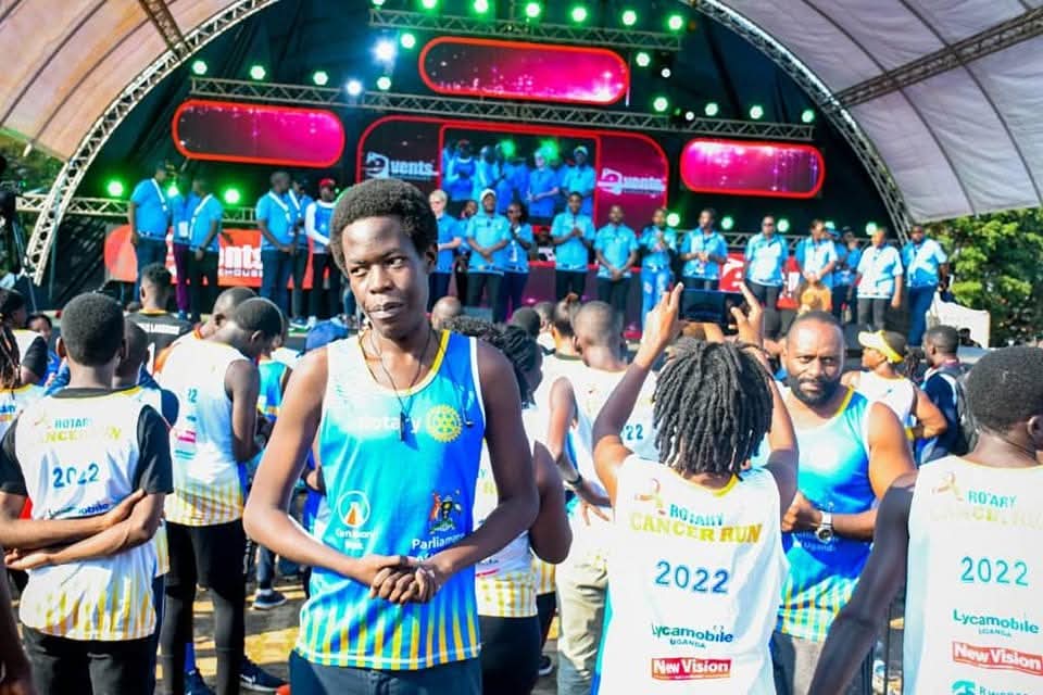 Prince (@erimuprincec) on Twitter photo <a href="/KrystalWaterUG/">Krystal Water UG</a> The walking committee is always on ground, Then RI President <a href="/JenJonesRotary/">Jennifer Jones</a> in the background, with <a href="/AmbassadorAmiya/">AMIYA</a> n' <a href="/DonatoSeries/">Ian Donato Owori</a> (on camera), while still at <a href="/Rct_Mengo/">The Royals</a> Many Cancers One <a href="/UgRotaryCancerP/">#CancerRunUg25</a>
#Krystallslife | #CancerRunUg25
#RotaryEyamba | #WalkingCommittee25 <a href="/KrystalWaterUG/">Krystal Water UG</a> The walking committee is always on ground, Then RI President <a href="/JenJonesRotary/">Jennifer Jones</a> in the background, with <a href="/AmbassadorAmiya/">AMIYA</a> n' <a href="/DonatoSeries/">Ian Donato Owori</a> (on camera), while still at <a href="/Rct_Mengo/">The Royals</a> Many Cancers One <a href="/UgRotaryCancerP/">#CancerRunUg25</a>
#Krystallslife | #CancerRunUg25
#RotaryEyamba | #WalkingCommittee25