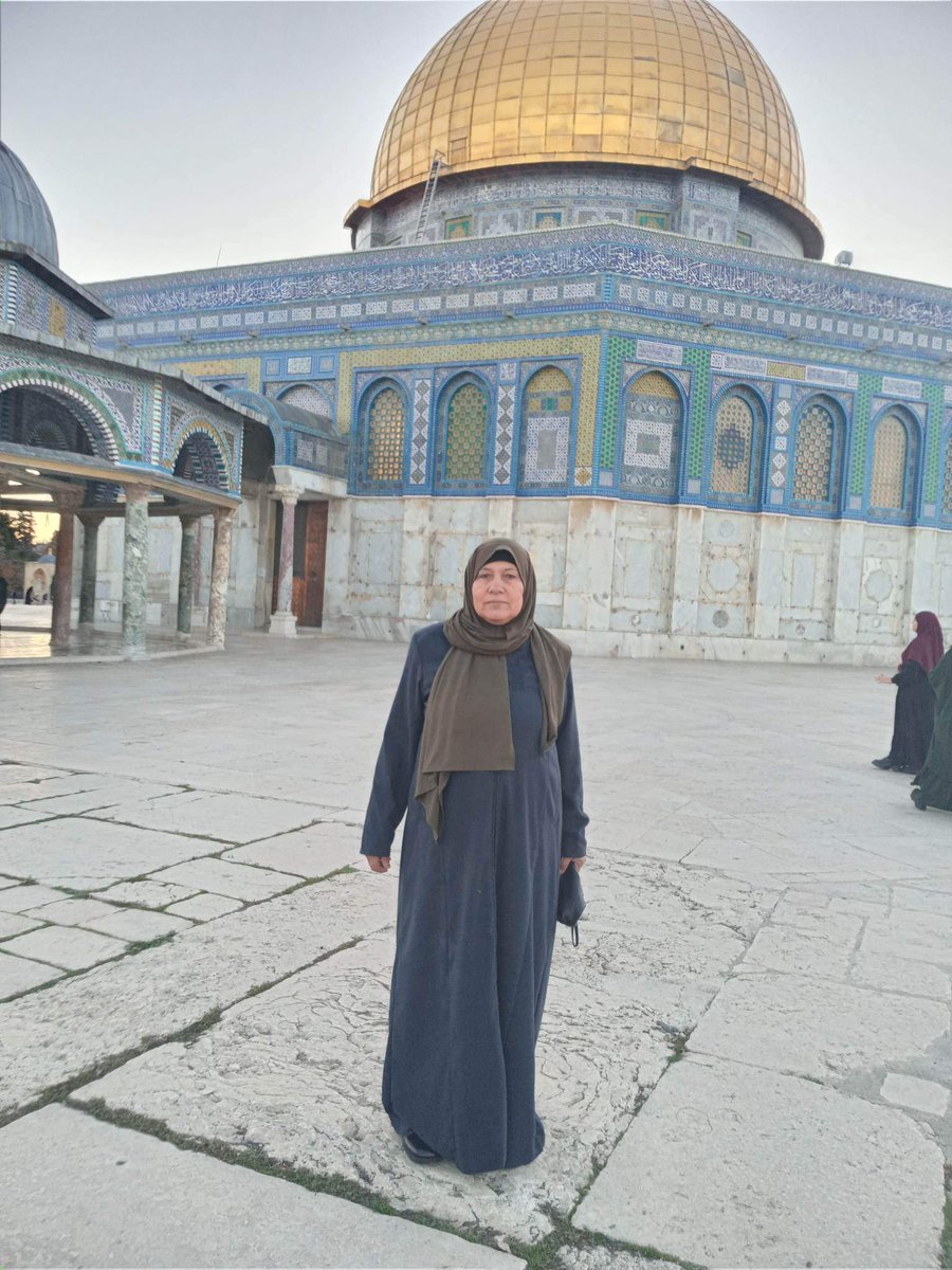 Please don’t ignore me 💔🙏
I need food 🍞🍲 and medicine 💊. The prices of vegetables 🥦🍅 and fruits 🍎🍌 have become unimaginable, but my body needs these vitamins 💪🌿.
I also need essential medicine 🩺💉.
Help me with a donation 💕 or even by sharing 🔁✨.