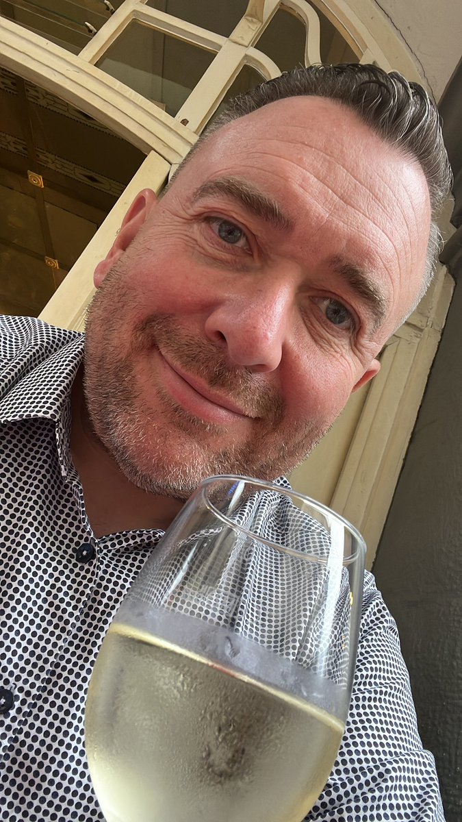 matthiassuess's tweet image. Feierabend. Morgen brotberufsfrei.