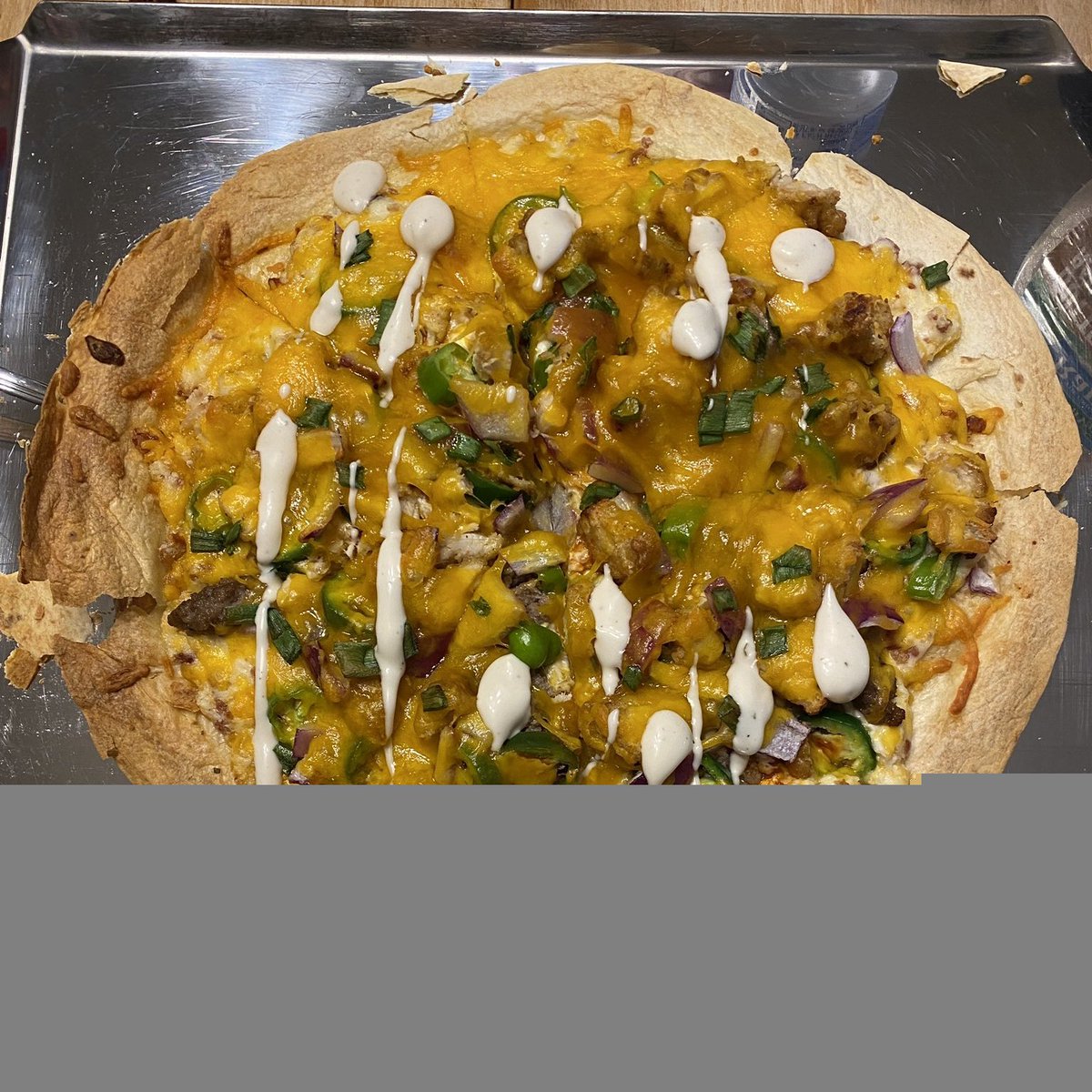 DouxMalipo's tweet photo. @LuteceCafe Sure thing boss, I'm on my way. Careful with those jalapenos, though. https://t.co/ZSE5iuAy10