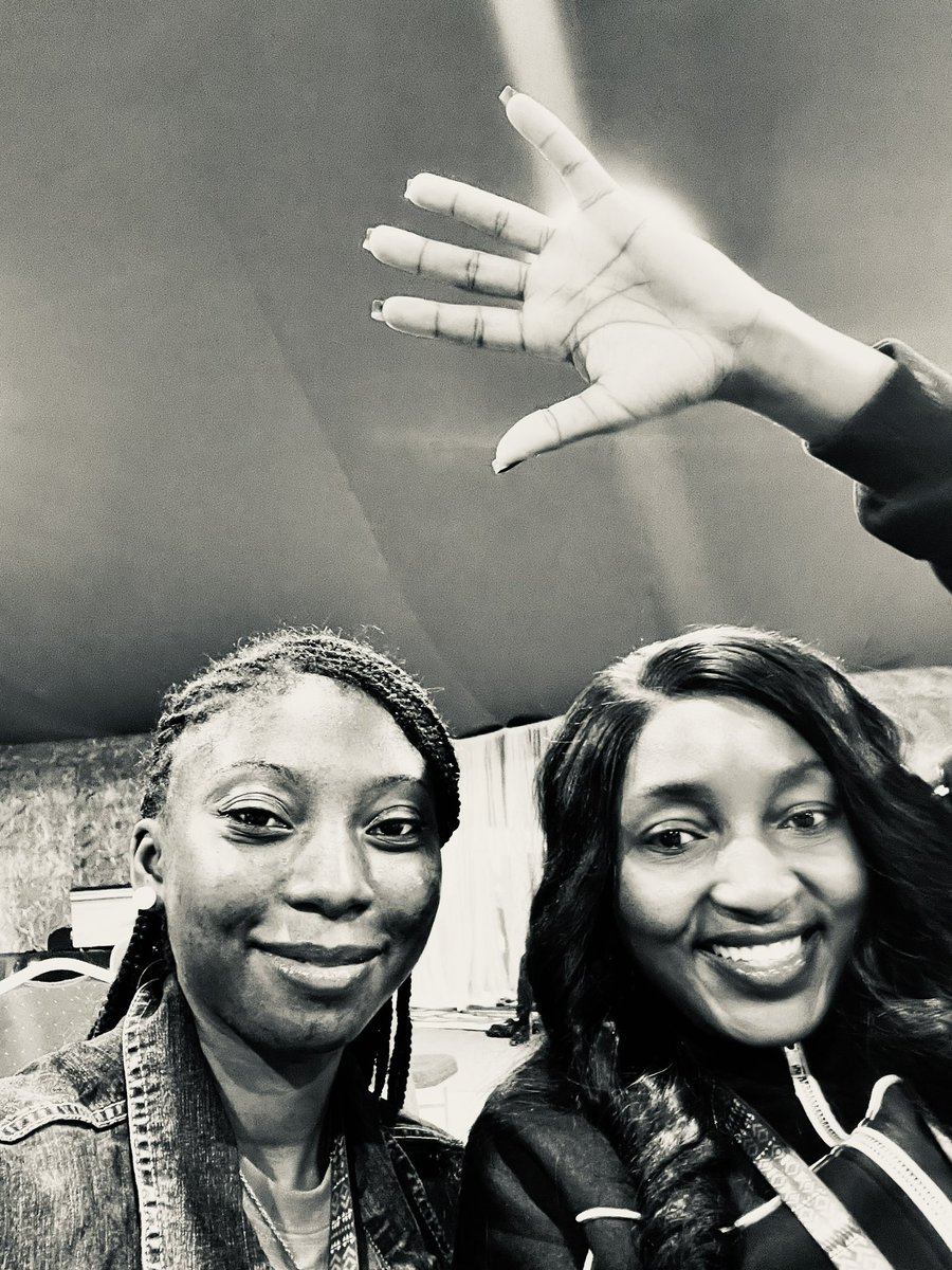 SherilynOfData's tweet image. 5. 📐 Bayes’ Theorem Variables (Nigeria)
Honour-Jesus Bezaleel recited them on the spot! A reminder that strong fundamentals = solid foundation for advanced ML.#DLI2025 #Urunana #DeepLearningIndaba @DeepIndaba