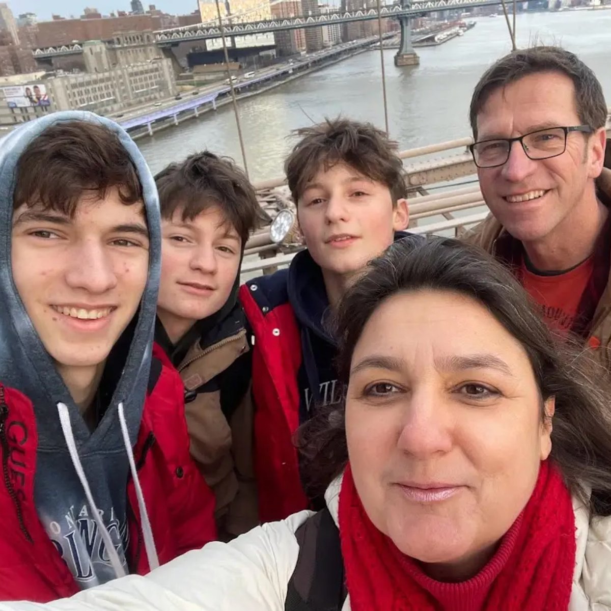 Family sues Oakville hospital after 16-year-son d*es waiting 8 hours in Emergency Room